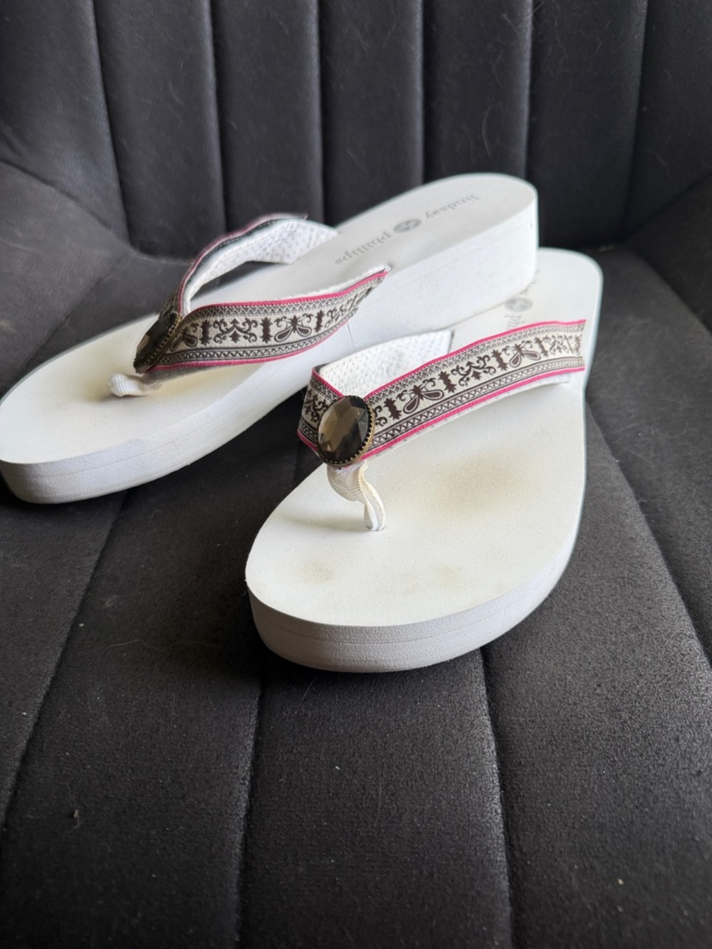 Lindsay Phillips White Platform Flip Flop Sandals with Pink Accents